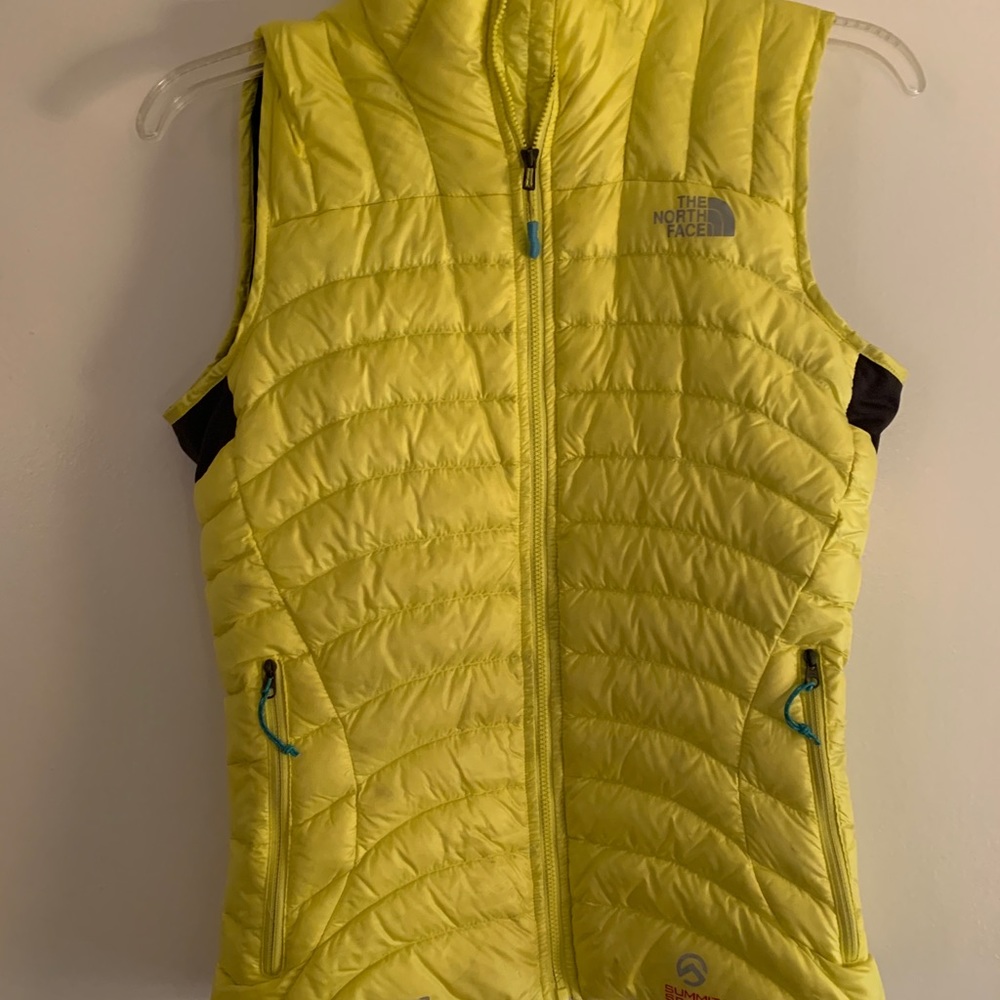 Women’s north face summit vest